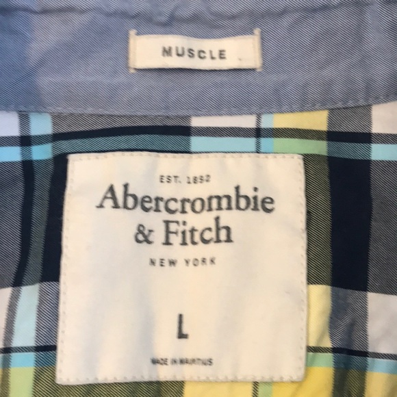 Abercrombie Men Muscle Large Button down - Picture 4 of 4